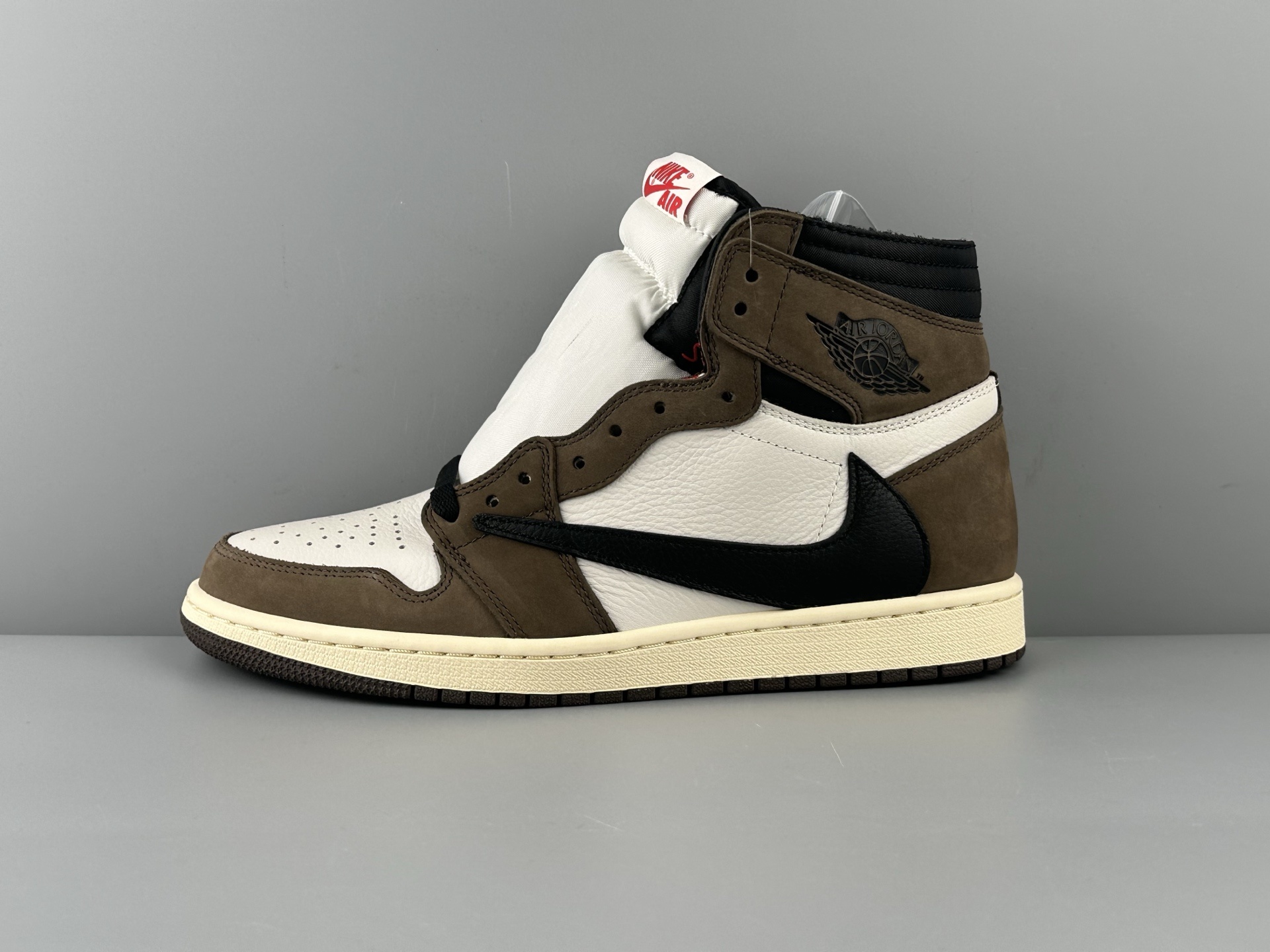 Air Jordan 1 High Travis Scott na Dropfy